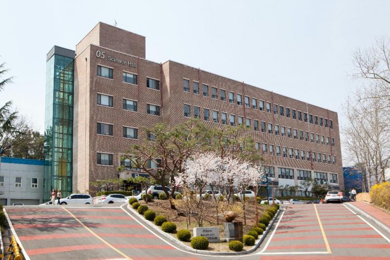 Hàn Quốc hiện là một trong các lựa chọn du học hàng đầu trong khu vực. Trong đó, đại học Hosan là đại học chuyên về khối ngành kỹ thuật được nhiều du học sinh lựa chọn.