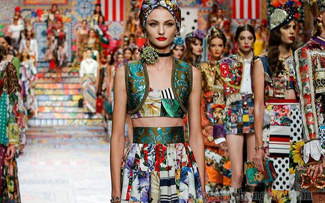 Dolce & Gabbana lấy cảm hứng từ nghệ thuật và kiến trúc của Ý