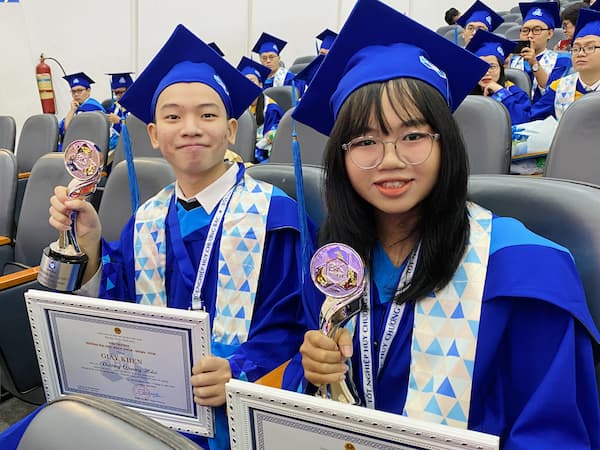 Chính sách hỗ trợ học phí Bách khoa Hồ Chí Minh