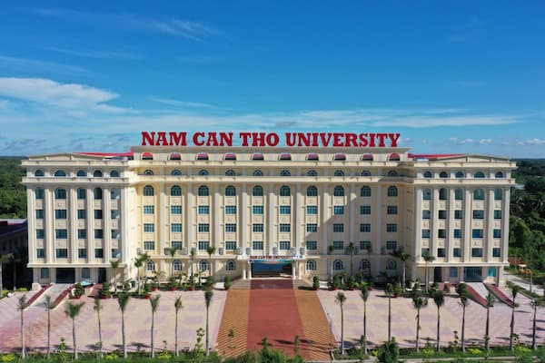 Chính sách miễn, giảm học phí trường Đại học Nam Cần Thơ