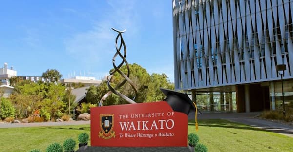Chương trình liên kết với Đại học Waikato