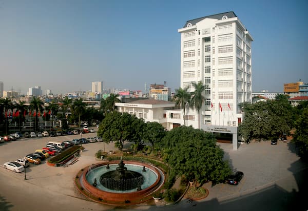 Đôi nét về Trường Đại học Quốc gia Hà Nội