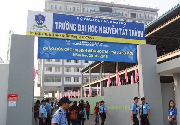 Học bổng, miễn giảm học phí Nguyễn Tất Thành